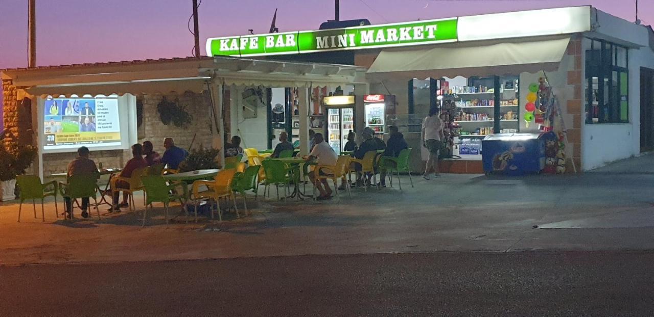 Hotel Lagjini Λούκοβο Εξωτερικό φωτογραφία