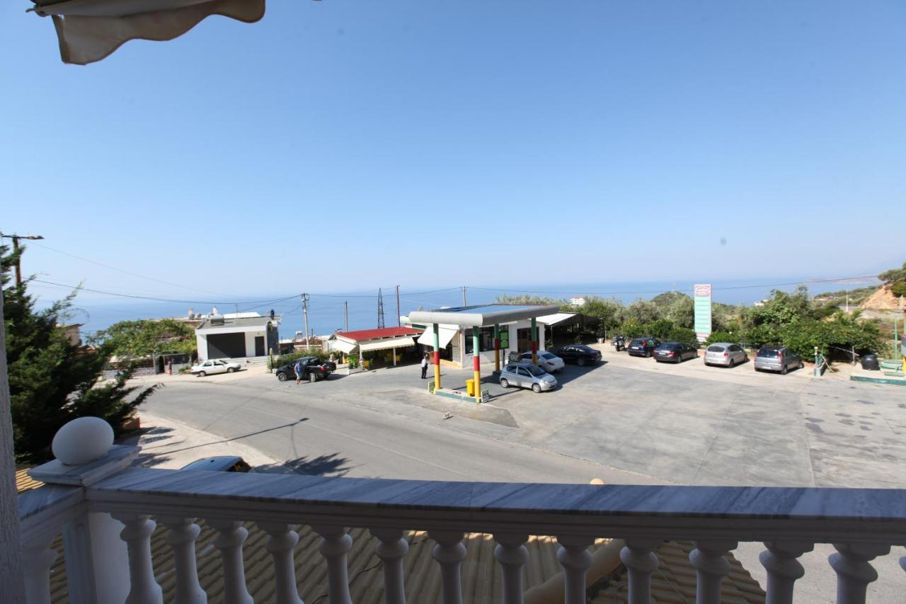 Hotel Lagjini Λούκοβο Εξωτερικό φωτογραφία