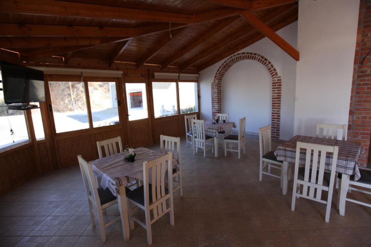 Hotel Lagjini Λούκοβο Εξωτερικό φωτογραφία