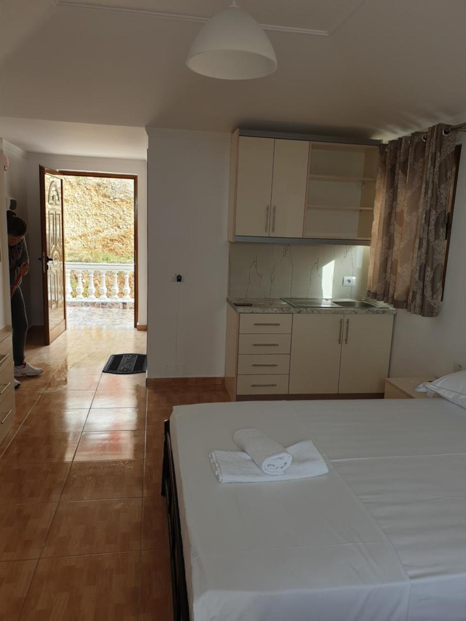 Hotel Lagjini Λούκοβο Εξωτερικό φωτογραφία