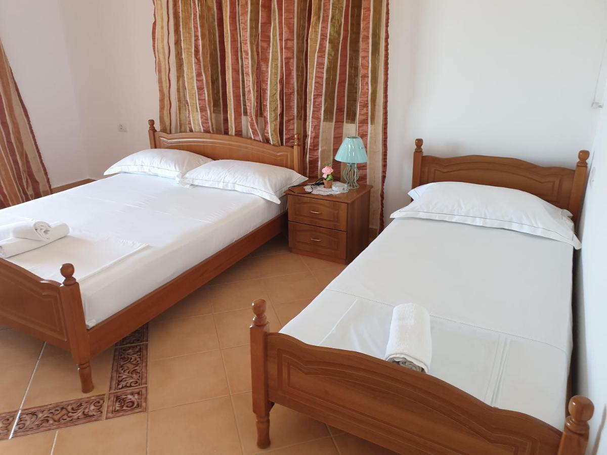 Hotel Lagjini Λούκοβο Εξωτερικό φωτογραφία
